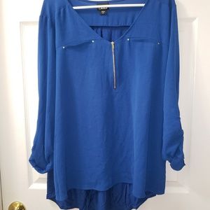 New w/o tags Blue blouse